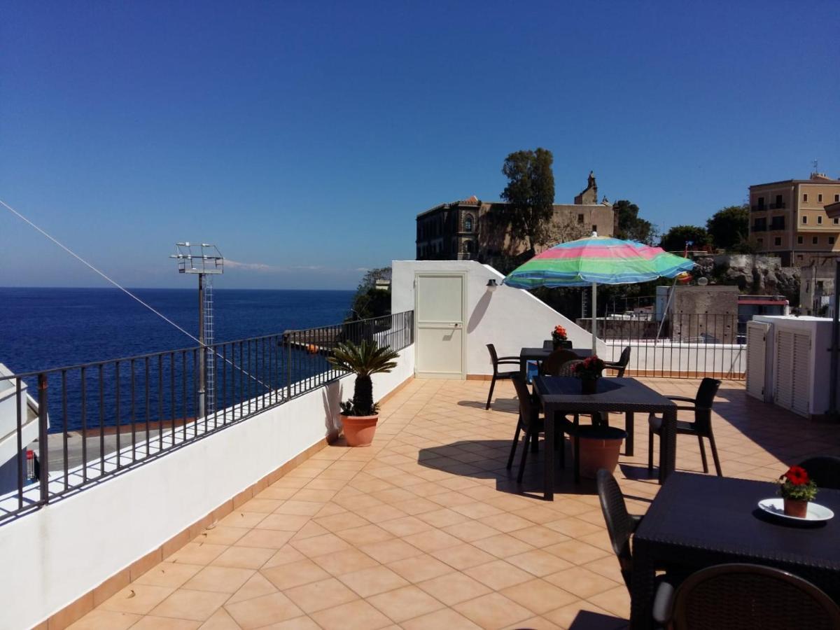 Apartamento Lipari Centro Storico Flat 7 Min From Port Exterior foto